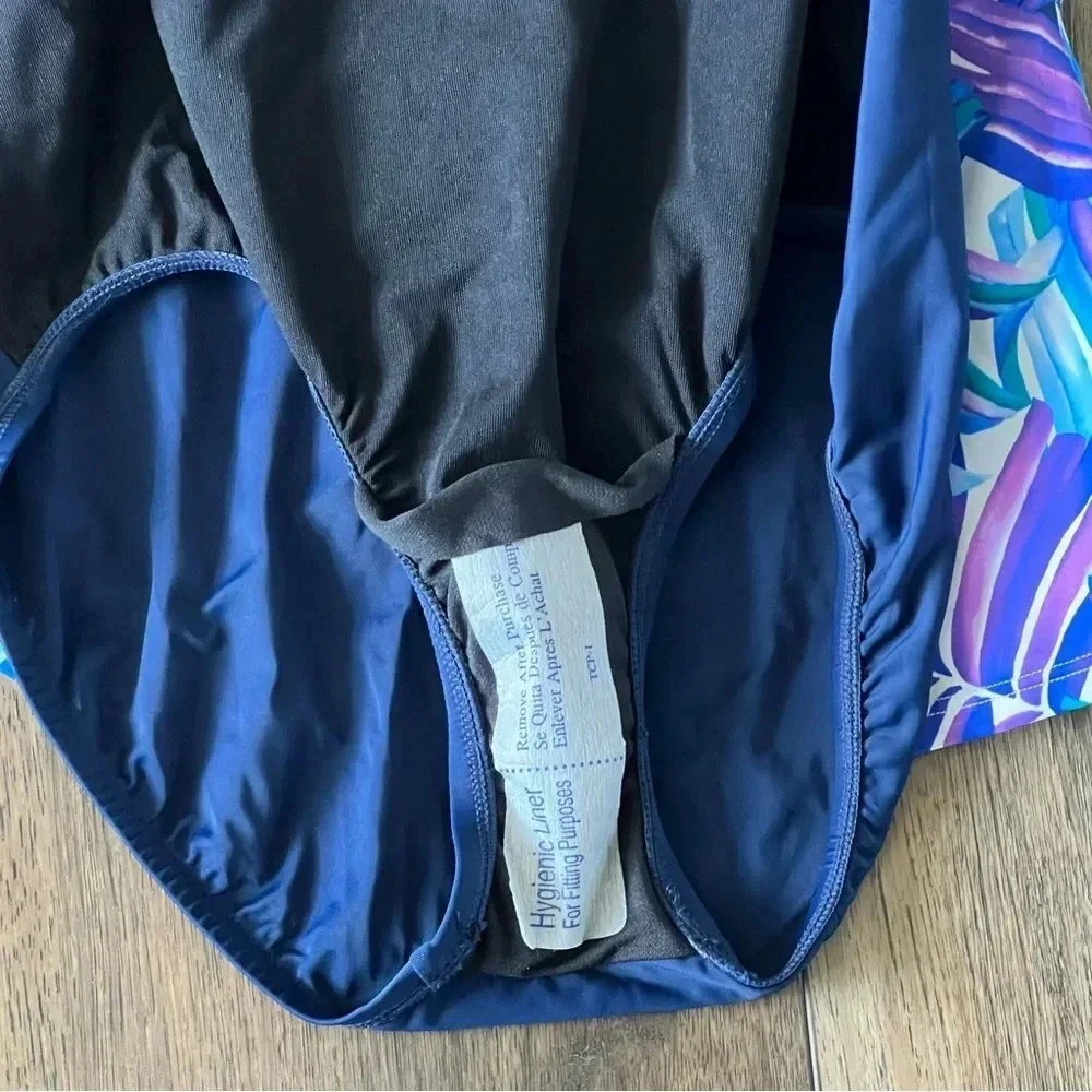 Swim Solutions OnePiece Swimsuit Multicolor Thigh Minimizer Tummy Control Size 8 - Picture 7 of 9